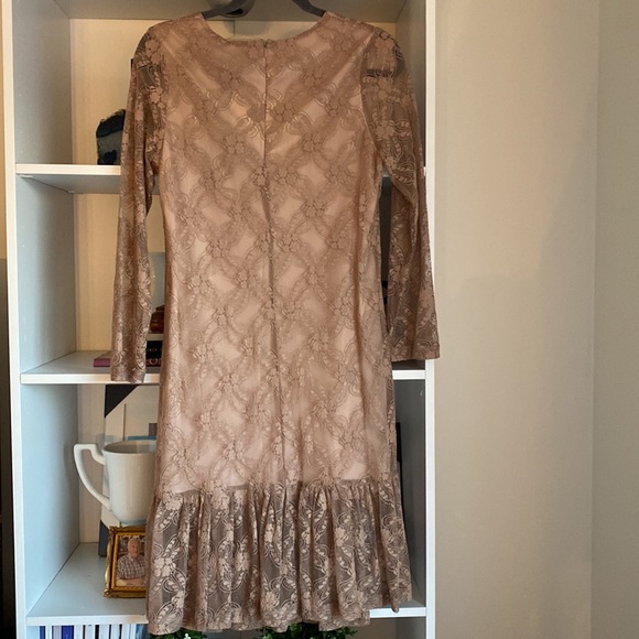 NWT Nude Lace Dress - Picture 4 of 5